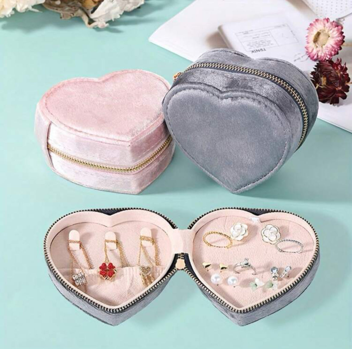 Velvet Heart Organizer