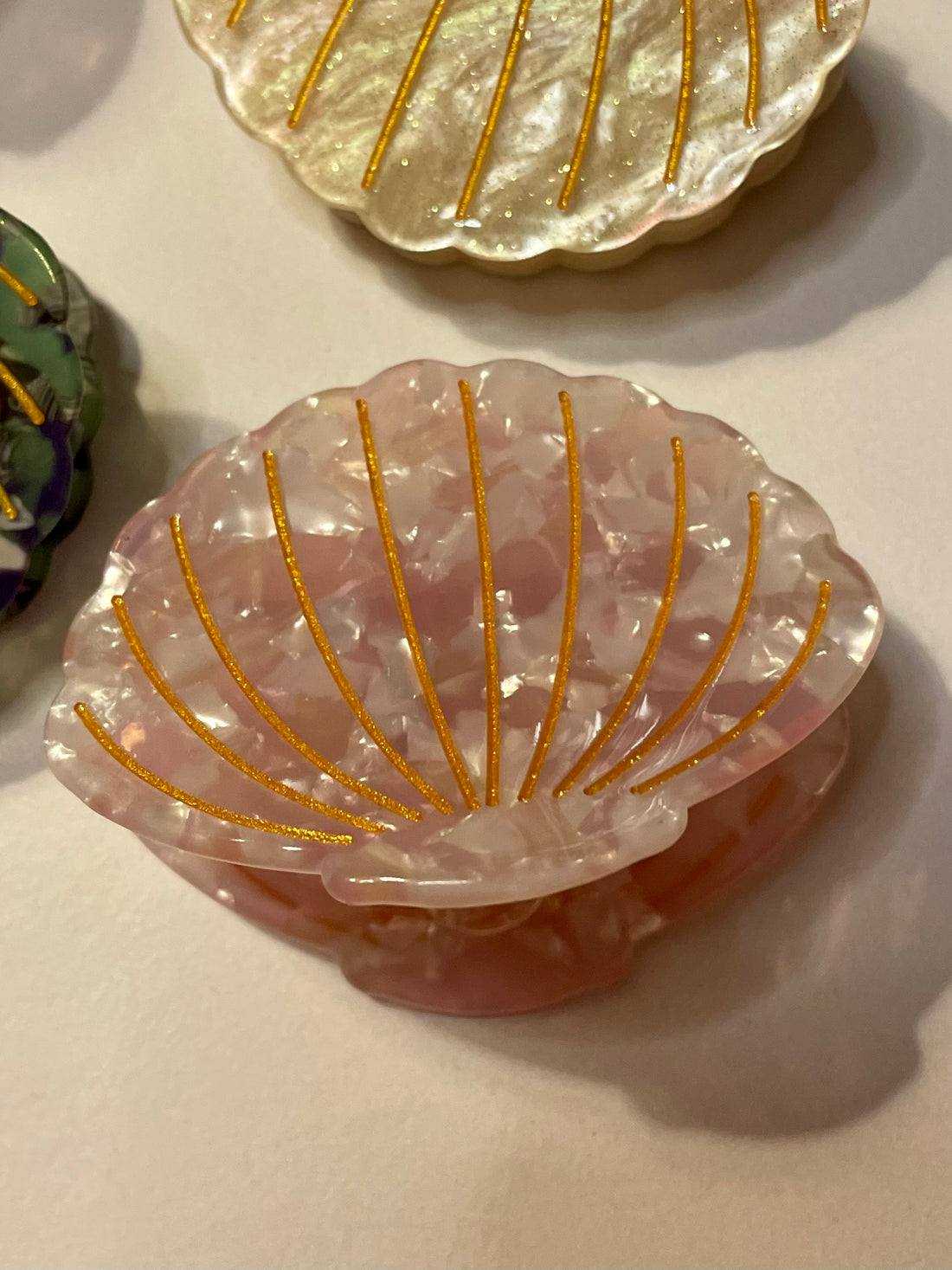 Seashell Claw